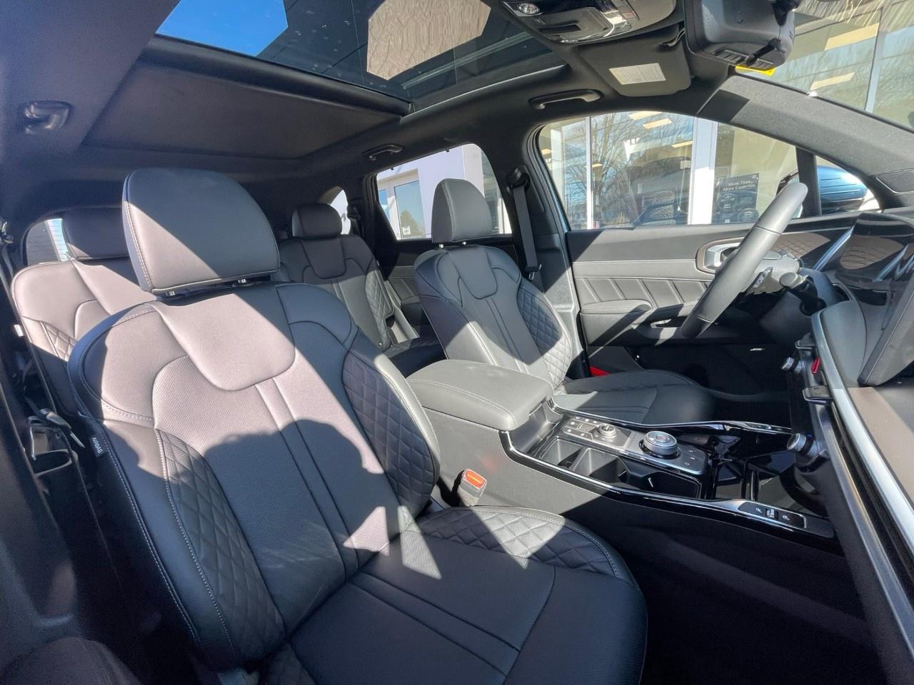 2026 Kia Sorento Hybrid SX AWD Photo