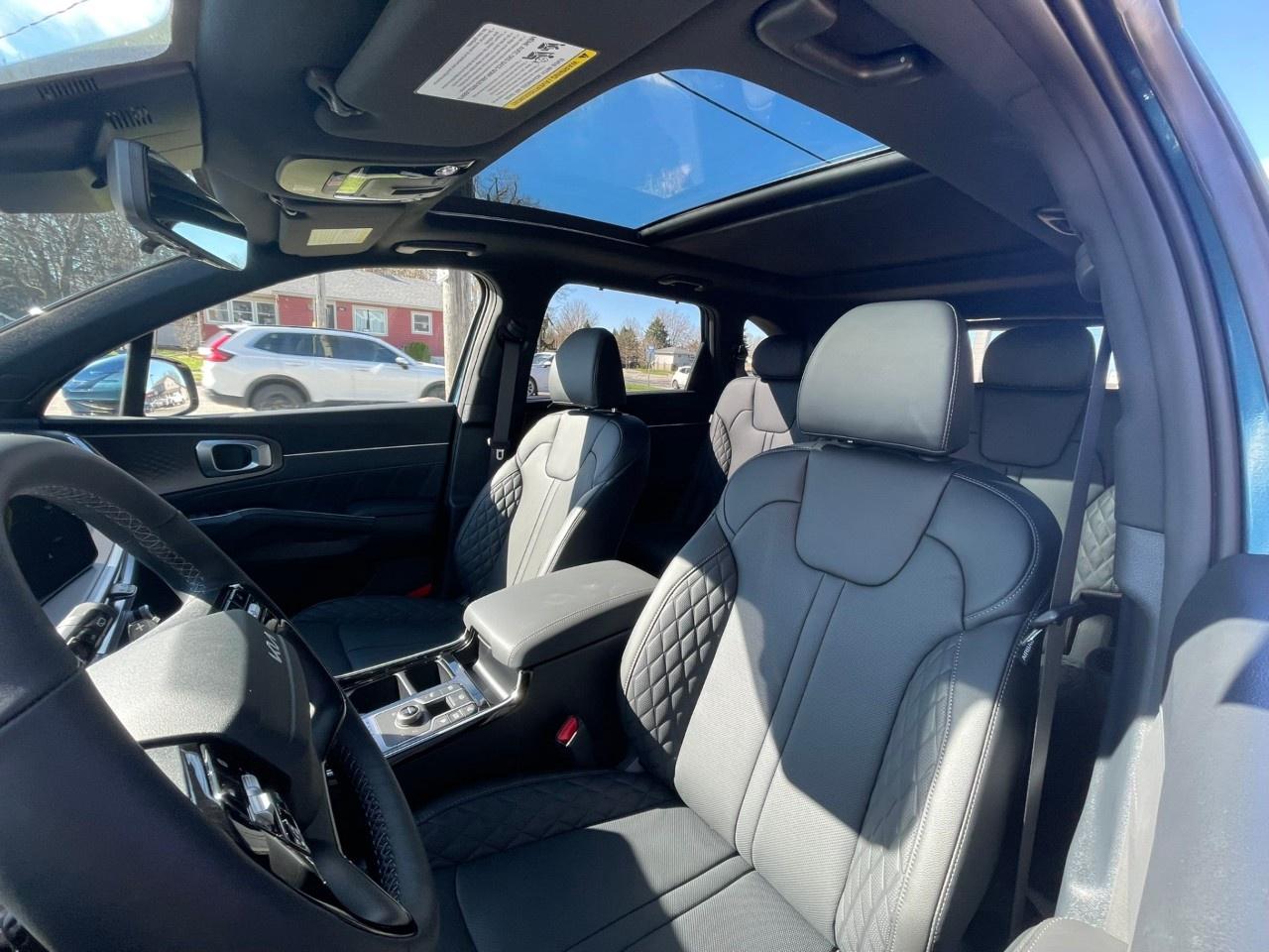 2026 Kia Sorento Hybrid SX AWD Photo