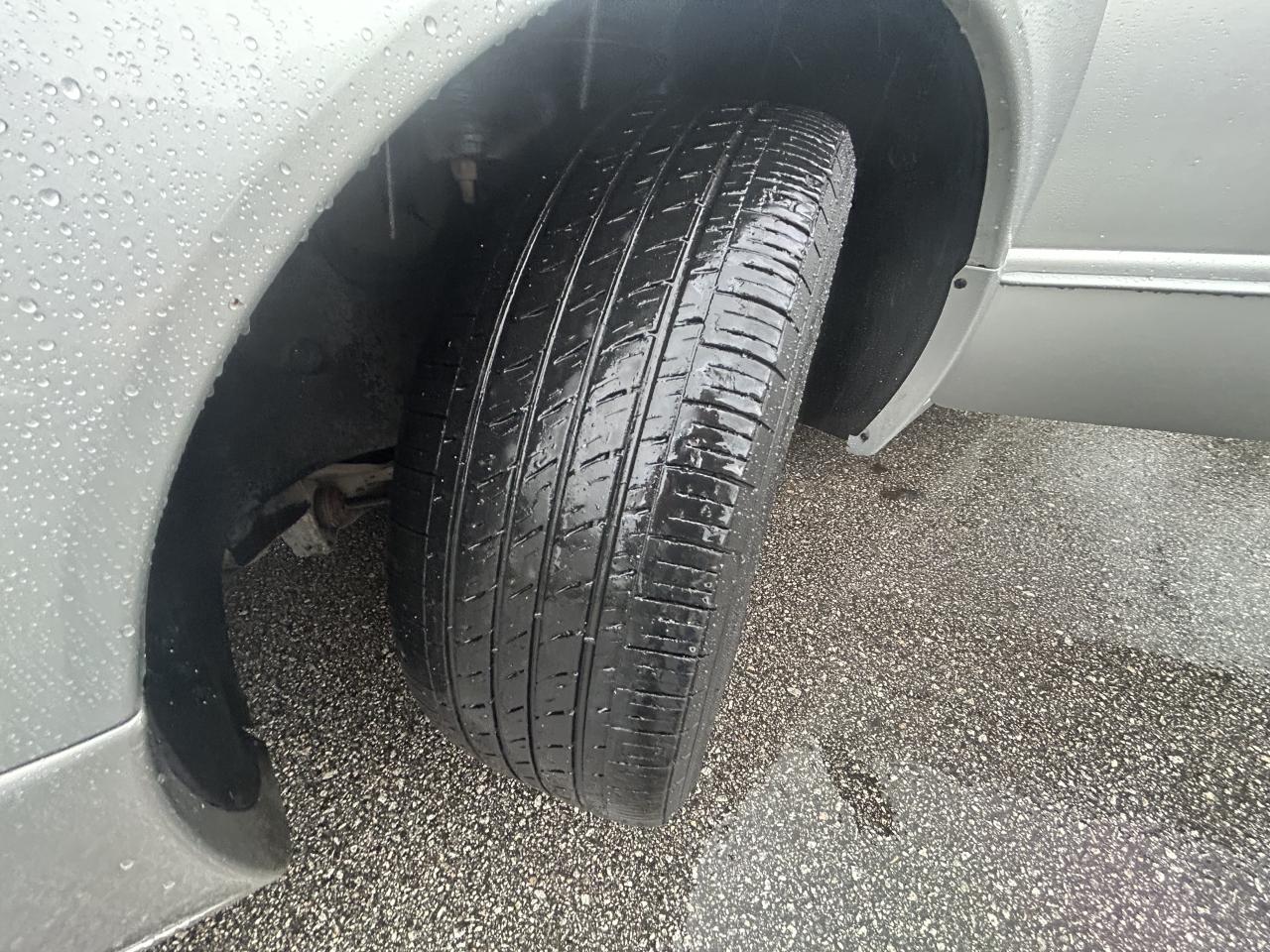 2003 Chrysler 300M  - Photo #13