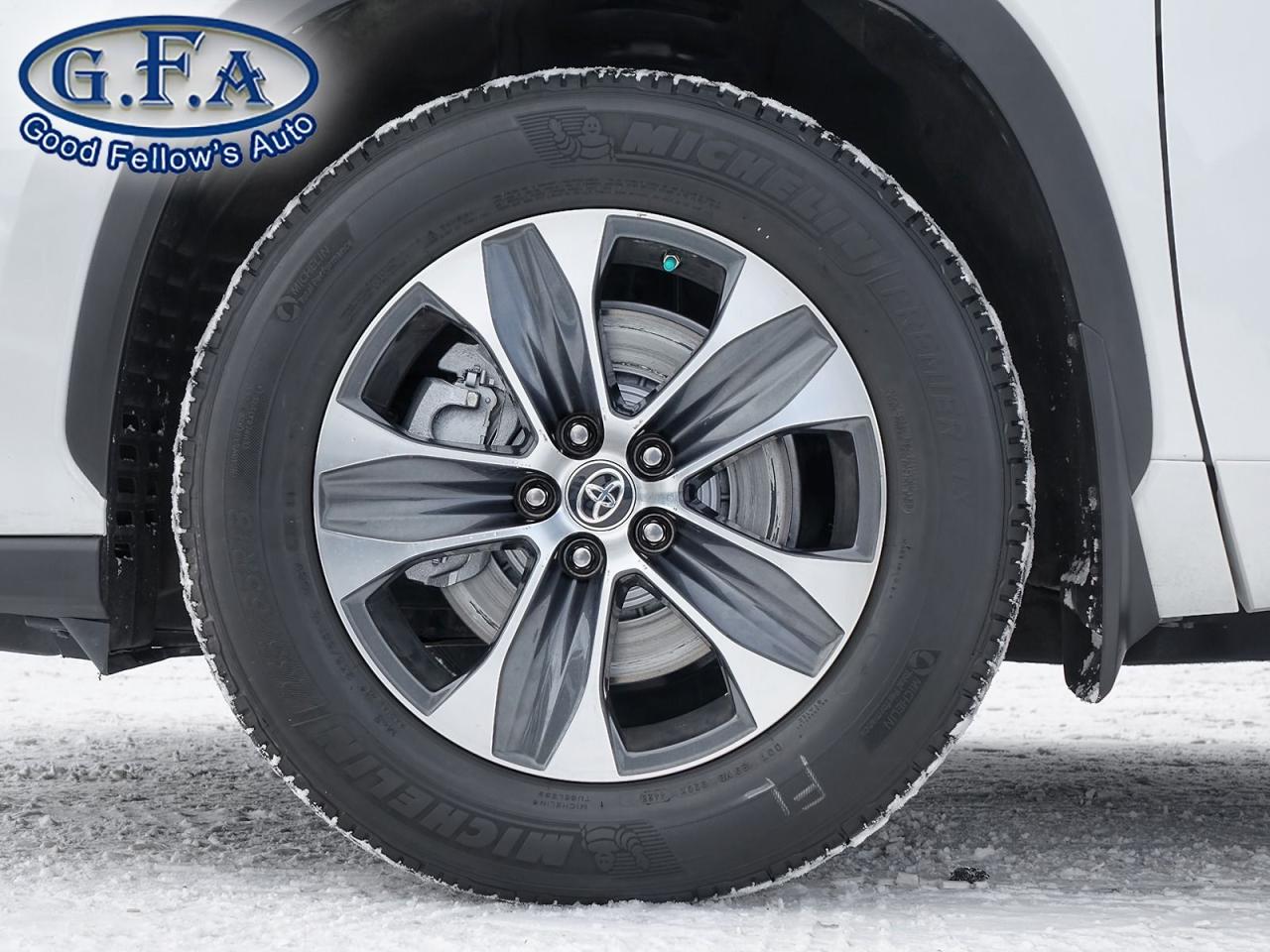 2023 Toyota Highlander XLE MODEL, AWD, 8 PASSENGER, LEATHER SEATS, SUNROO Photo31