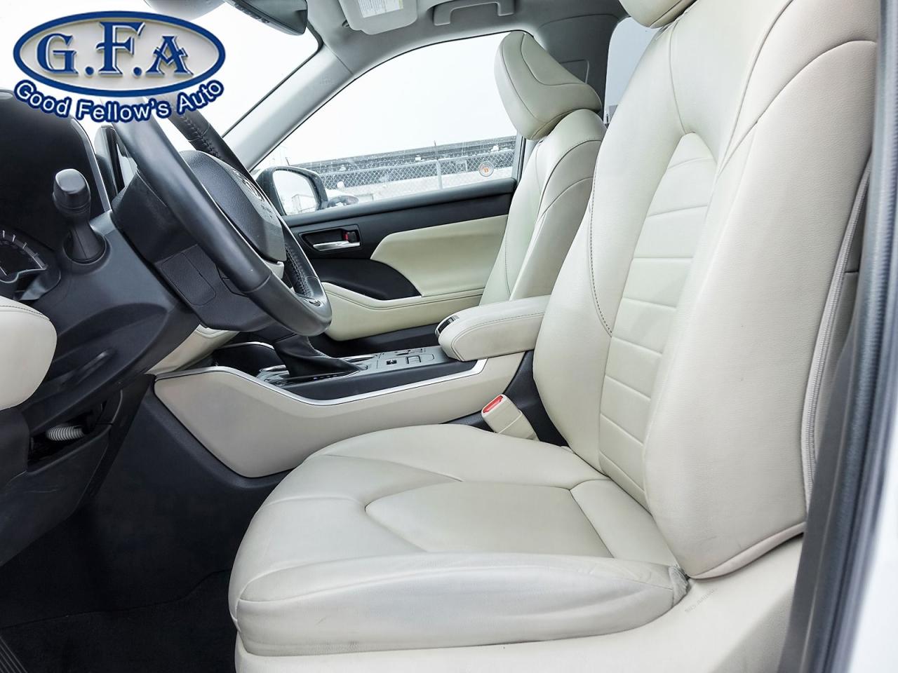 2023 Toyota Highlander XLE MODEL, AWD, 8 PASSENGER, LEATHER SEATS, SUNROO Photo