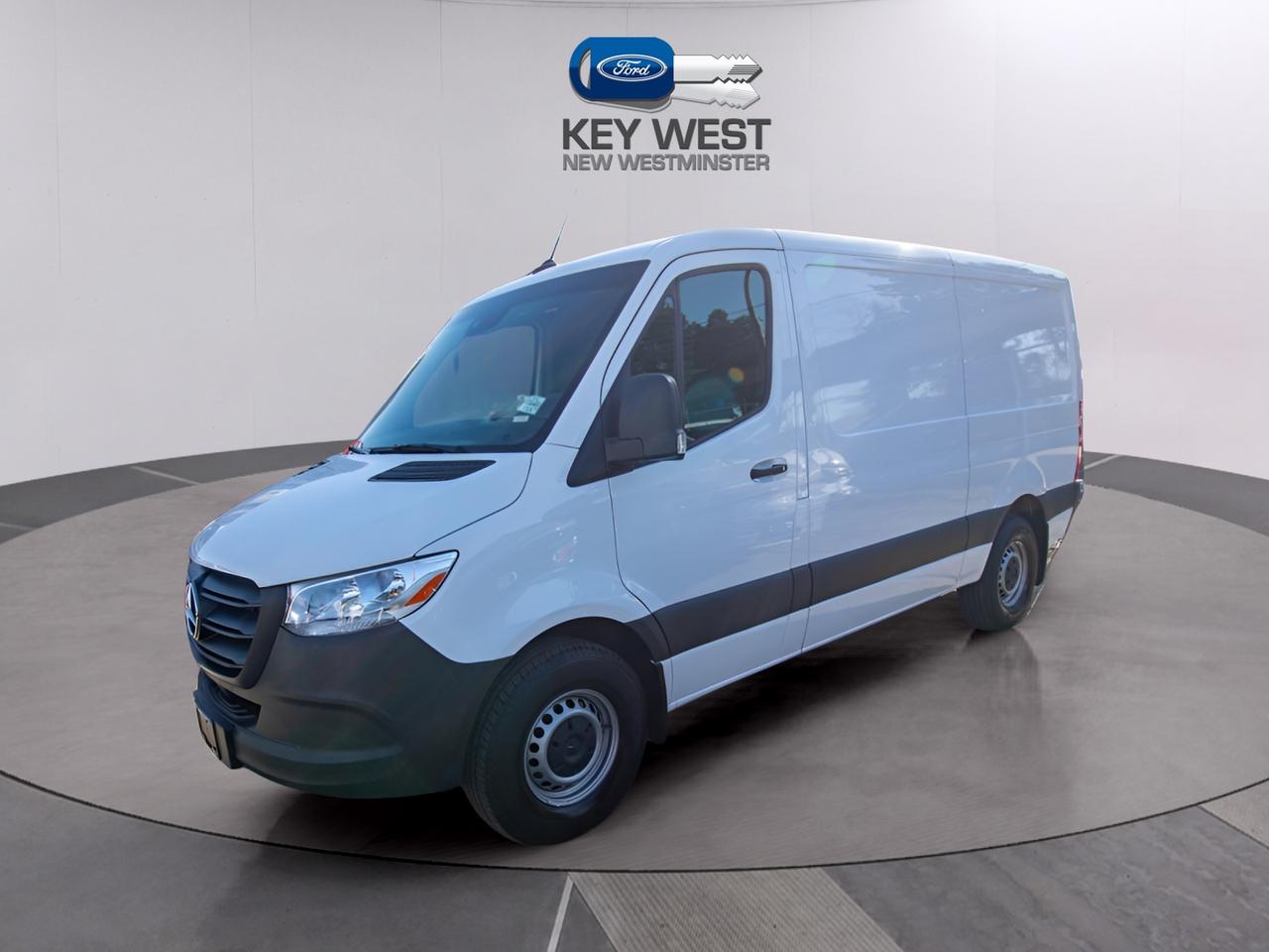 2024 Mercedes-Benz Sprinter 2500 Standard Roof I4 Diesel HO 144" Photo1