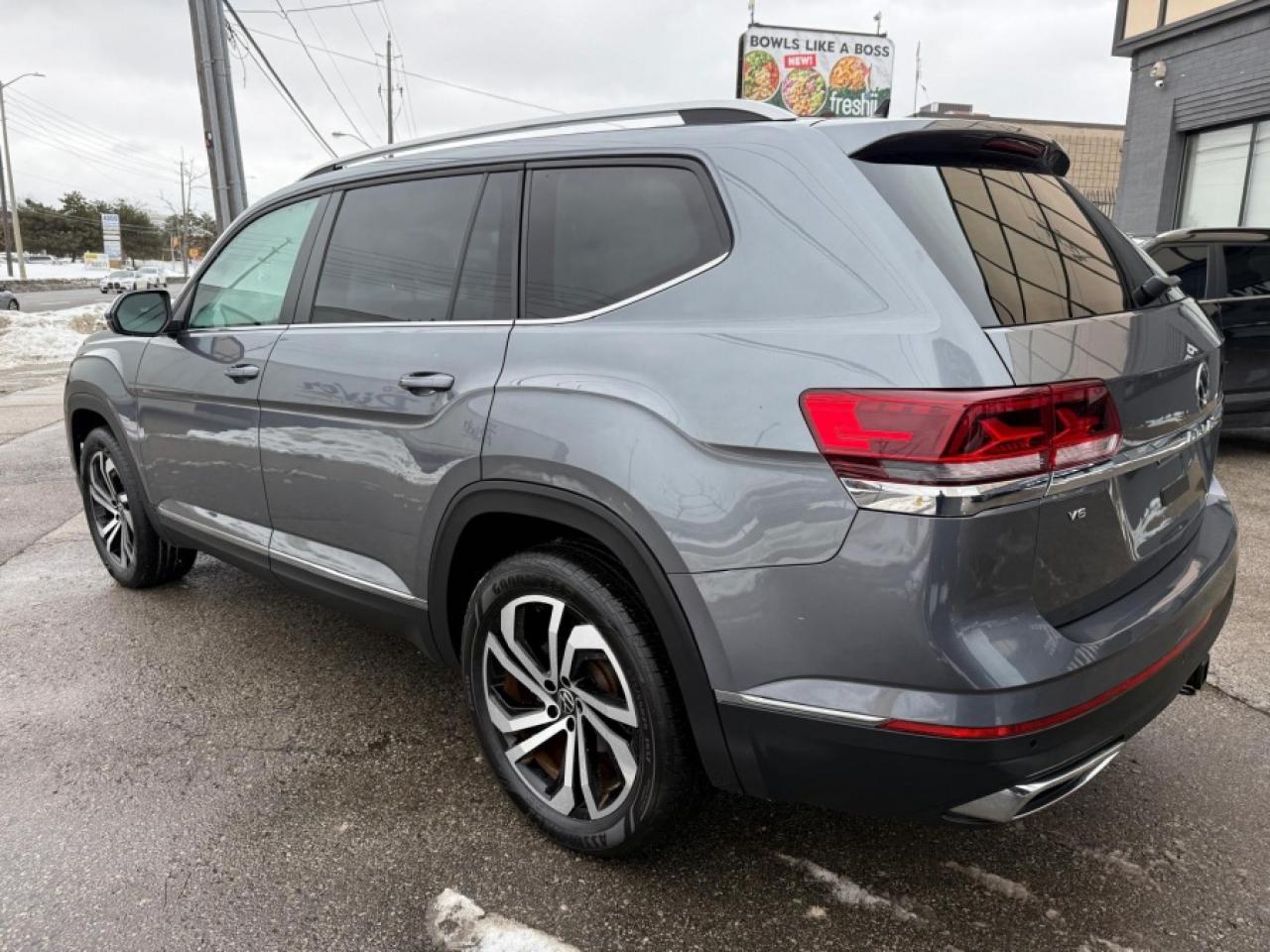 2022 Volkswagen Atlas HIGHLINE/ V6 AWD/ SUNROOF/ NAVI/ REAR CAM - Photo #8
