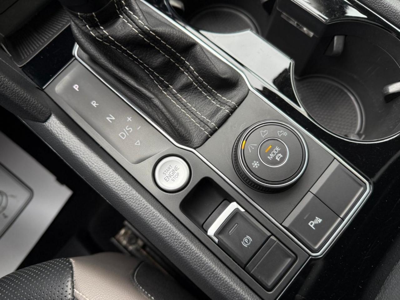 2022 Volkswagen Atlas HIGHLINE/ V6 AWD/ SUNROOF/ NAVI/ REAR CAM - Photo #18