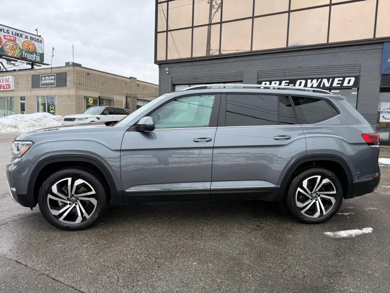 2022 Volkswagen Atlas HIGHLINE/ V6 AWD/ SUNROOF/ NAVI/ REAR CAM - Photo #9