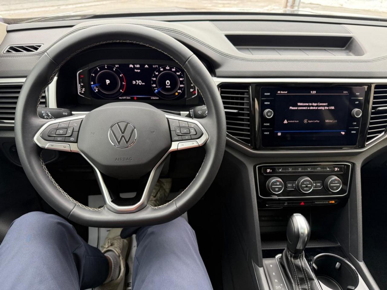 2022 Volkswagen Atlas HIGHLINE/ V6 AWD/ SUNROOF/ NAVI/ REAR CAM - Photo #13