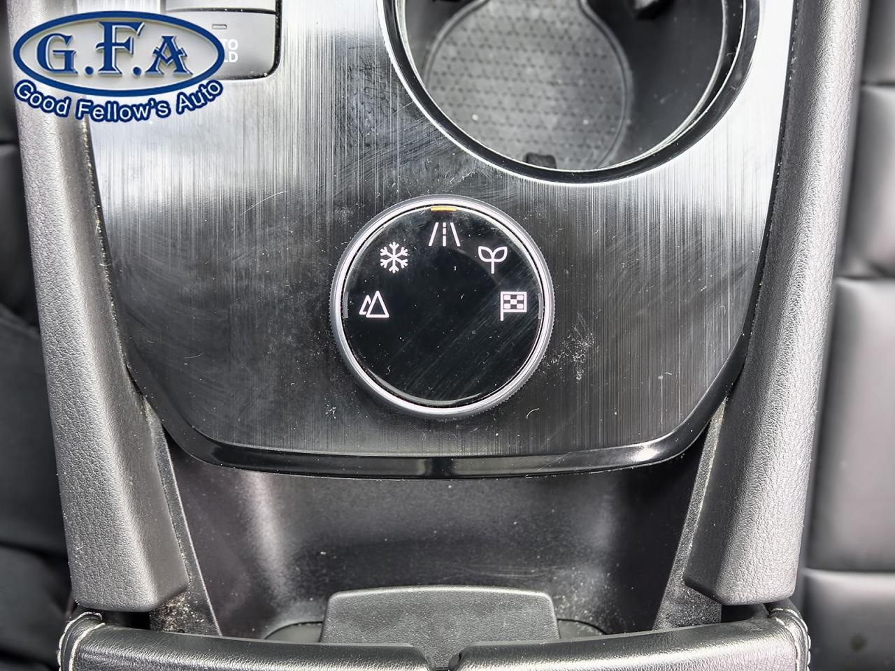 2023 Nissan Rogue SV MIDNIGHT EDITION, AWD, PANORAMIC ROOF, LEATHER Photo