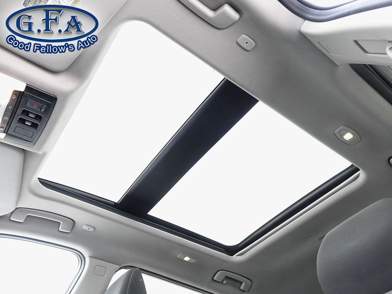 2023 Nissan Rogue SV MODEL, AWD, PANORAMIC ROOF, REARVIEW CAMERA, HE Photo