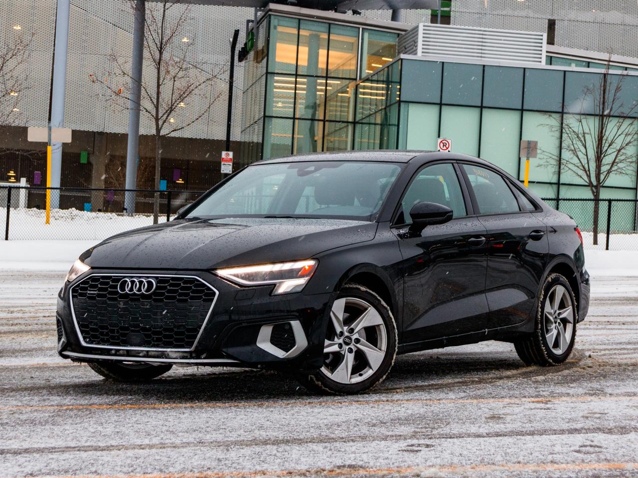 2024 Audi A3 Komfort| CLEAN TITLE| CLEAN CAR| - Photo #1