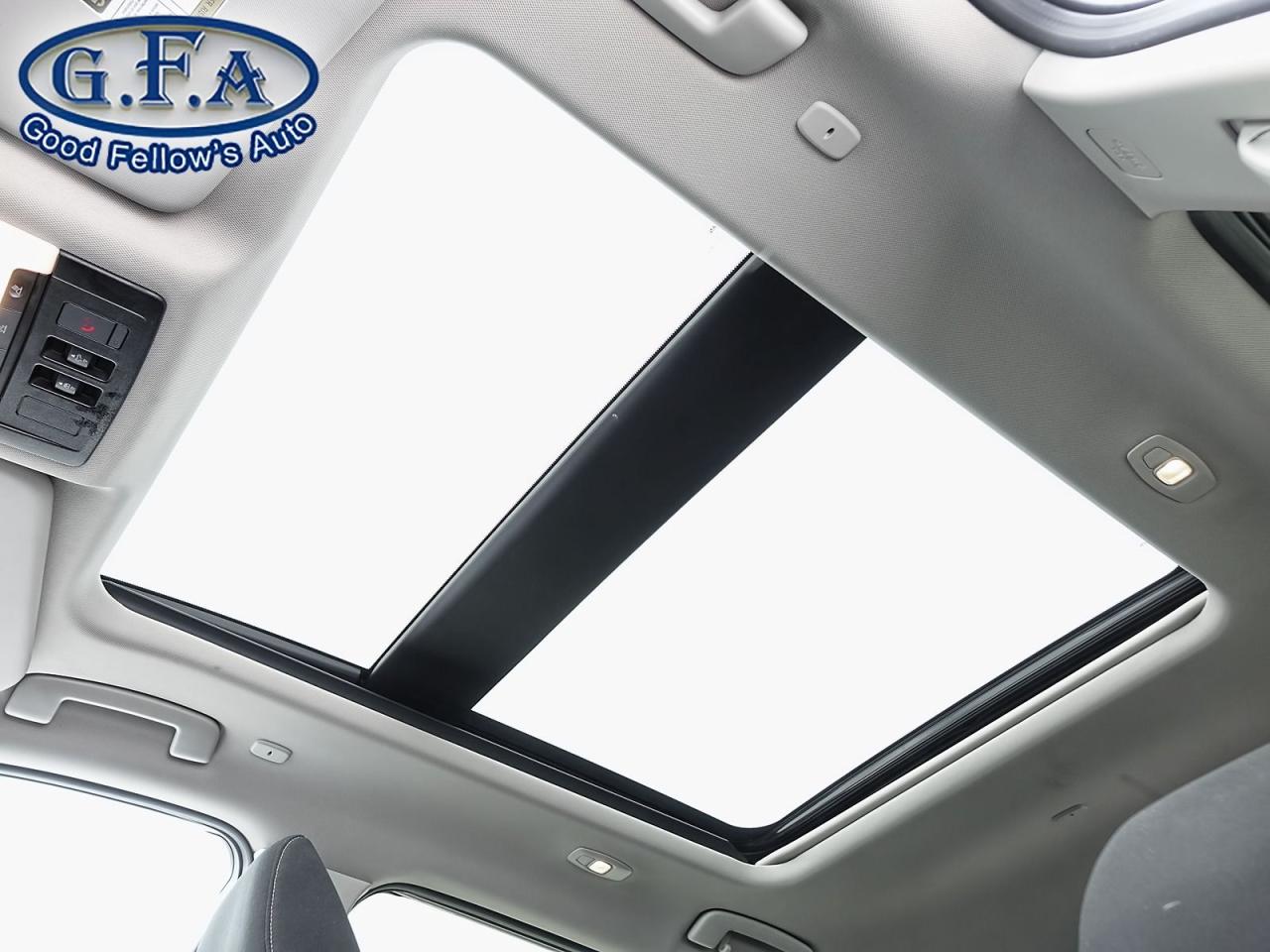 2024 Nissan Rogue SV MODEL, AWD, PANORAMIC ROOF, REARVIEW CAMERA, HE Photo