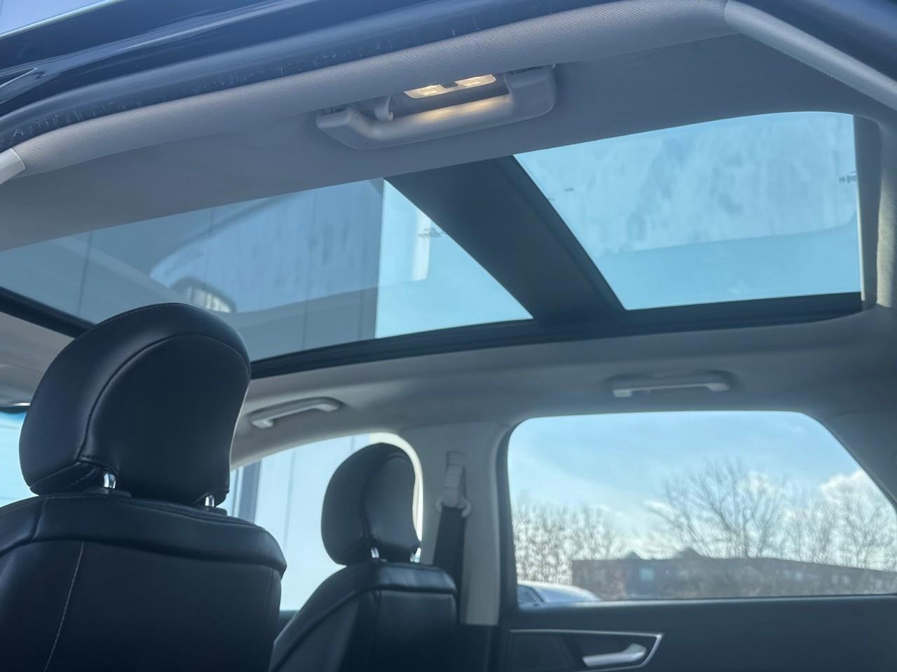 2019 Ford Edge TITANIUM 4DR ALL-WHEEL DRIVE Photo