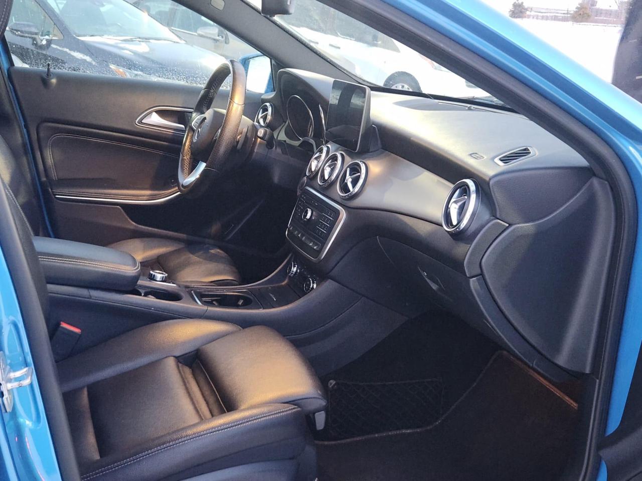 2017 Mercedes-Benz GLA 250 Base GLA 250 4dr All-Wheel Drive 4MATIC Photo