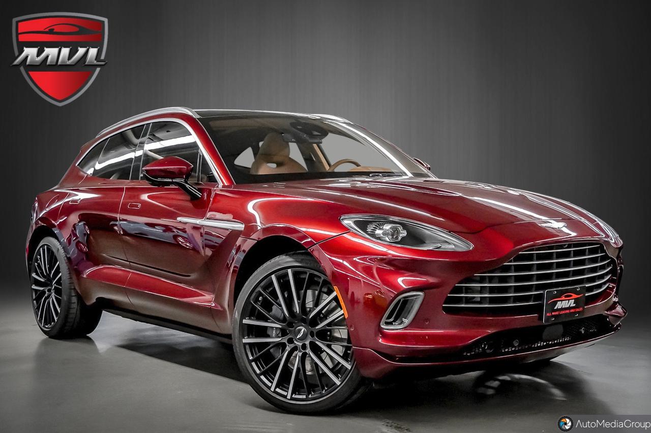 2022 Aston Martin DBX  Photo
