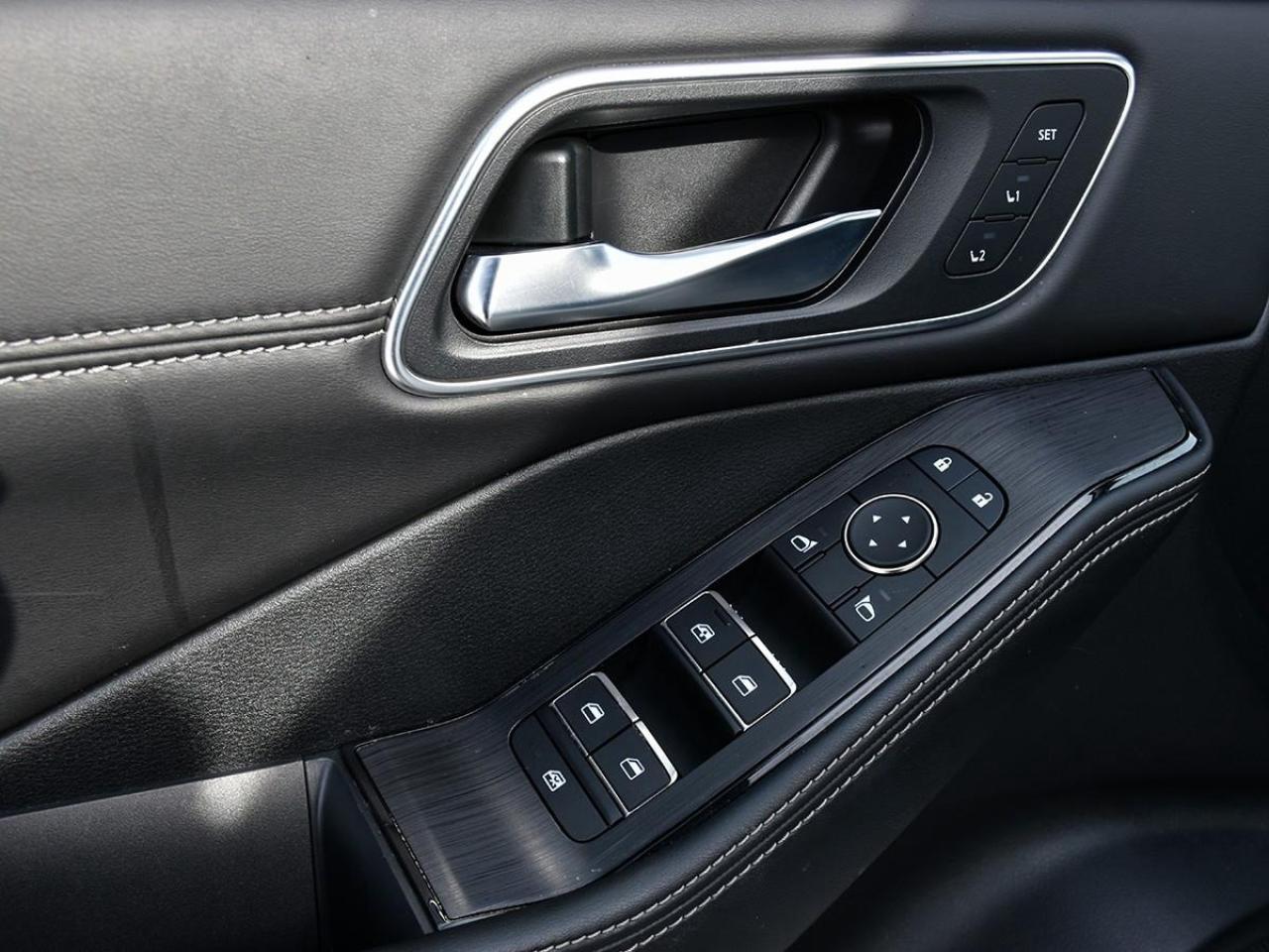 2023 Nissan Rogue Platinum 4dr All-Wheel Drive Sport Utility Photo