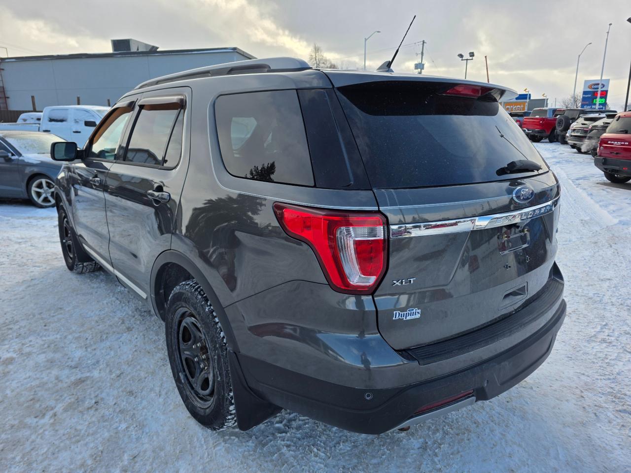 2019 Ford Explorer XLT 4DR 4X4 Photo
