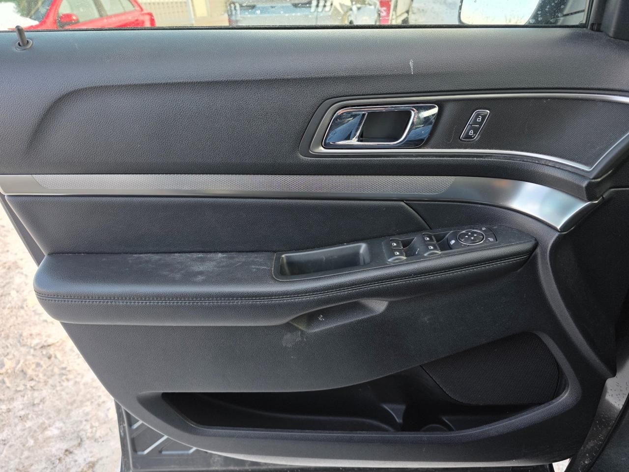 2019 Ford Explorer XLT 4DR 4X4 Photo