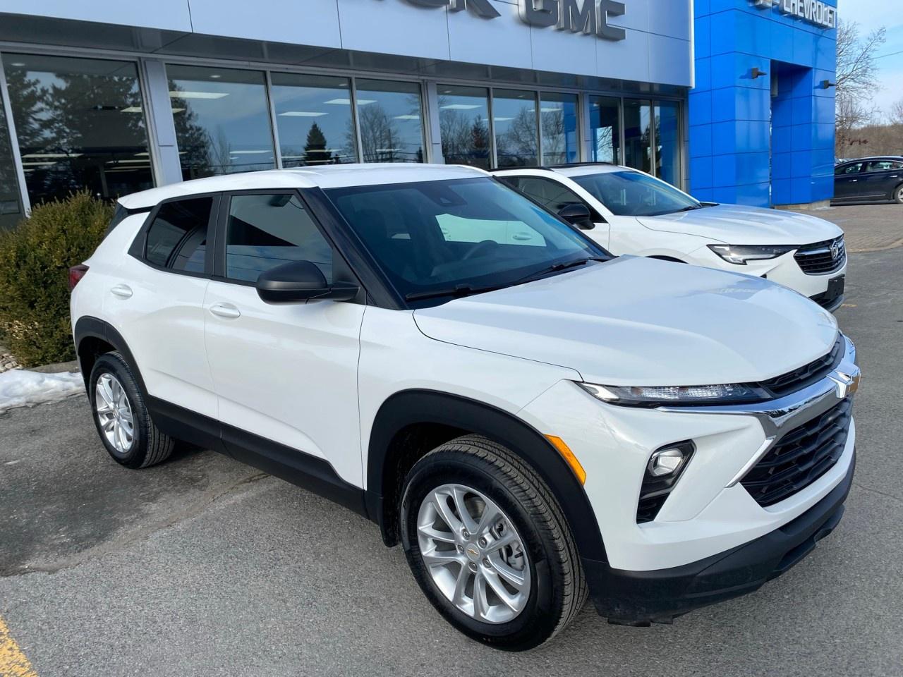 2026 Chevrolet TrailBlazer AWD 4dr LS Photo4