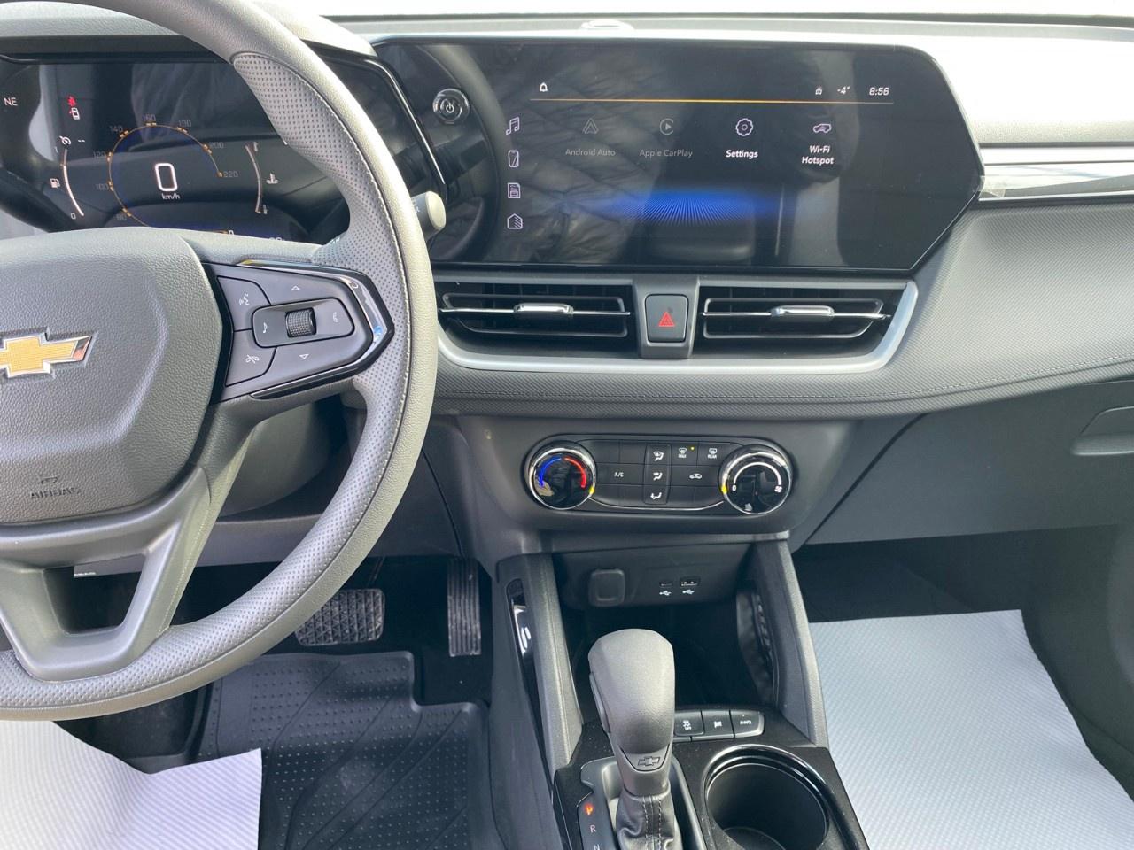 2026 Chevrolet TrailBlazer AWD 4dr LS Photo