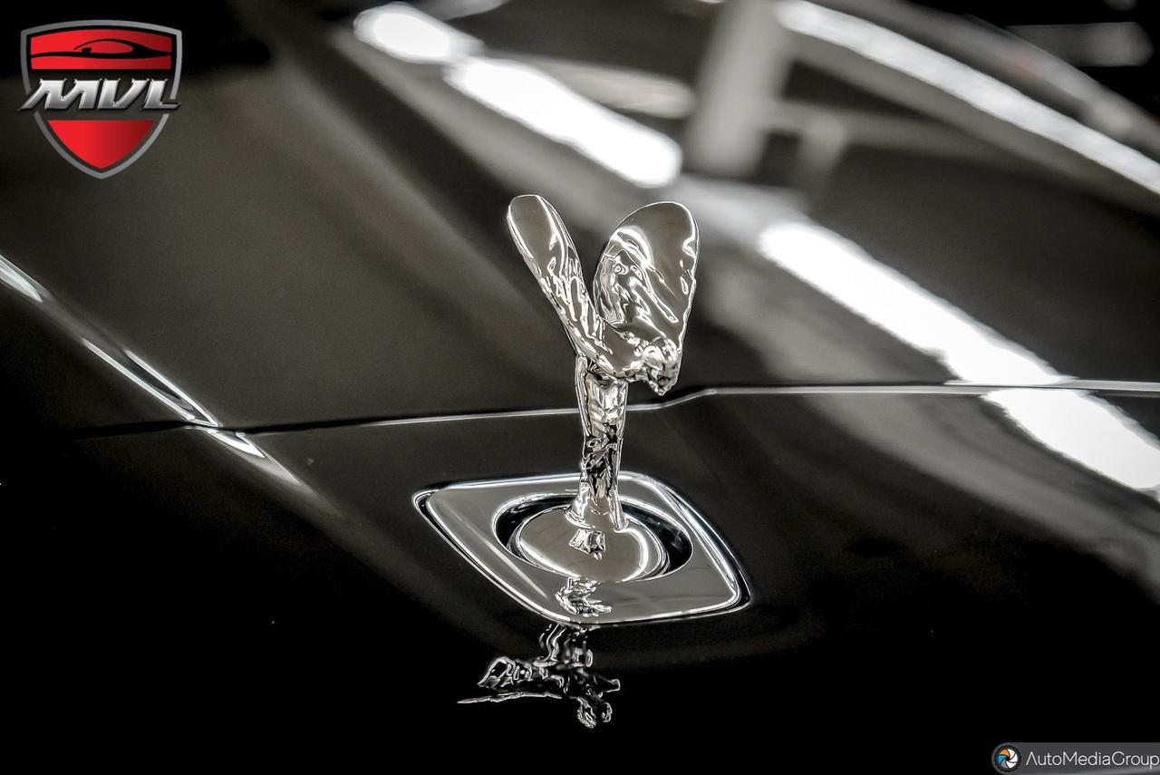 2025 Rolls-Royce Cullinan  Photo2