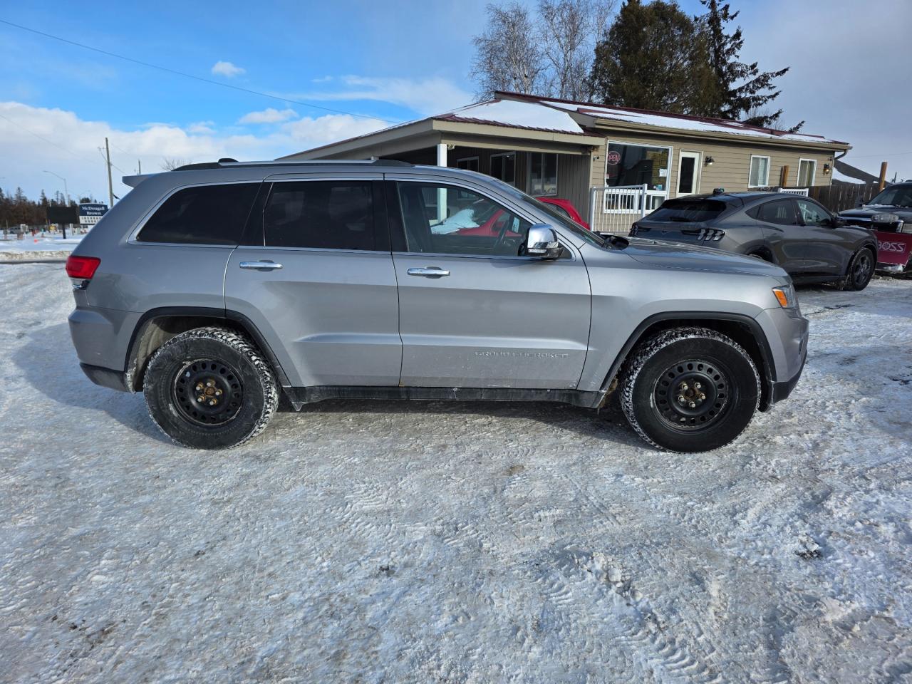 2014 Jeep Grand Cherokee Limited 4dr 4x4 Photo