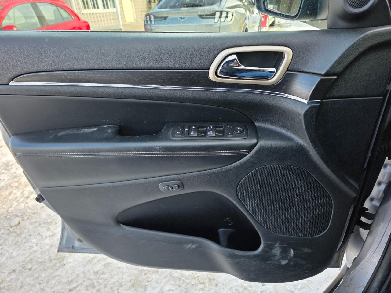 2014 Jeep Grand Cherokee Limited 4dr 4x4 Photo