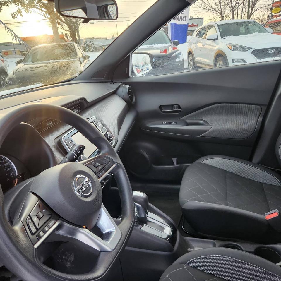 2020 Nissan Kicks S (CVT) 4dr Front-Wheel Drive Photo