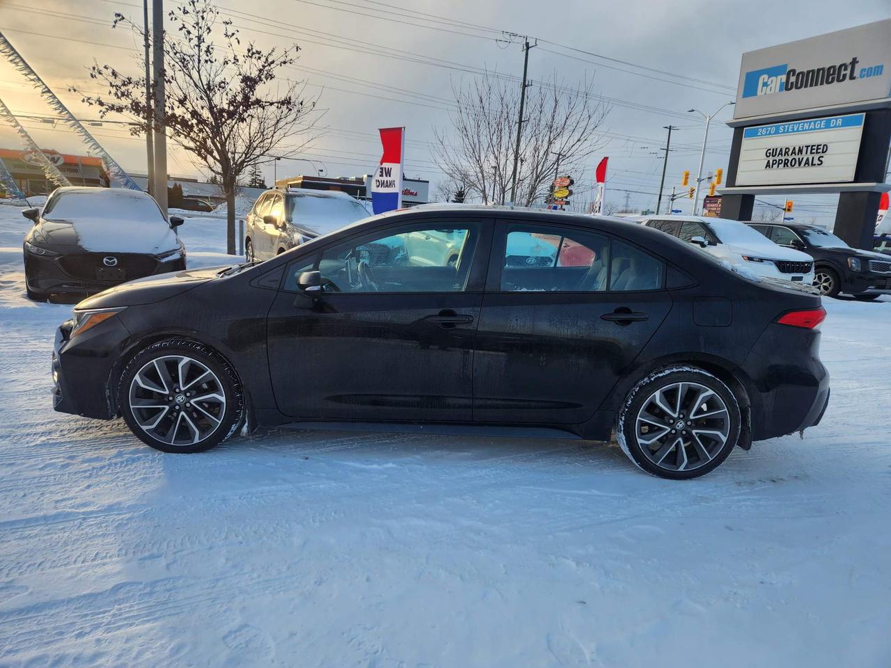 2020 Toyota Corolla SE (M6) 4dr Sedan Photo4