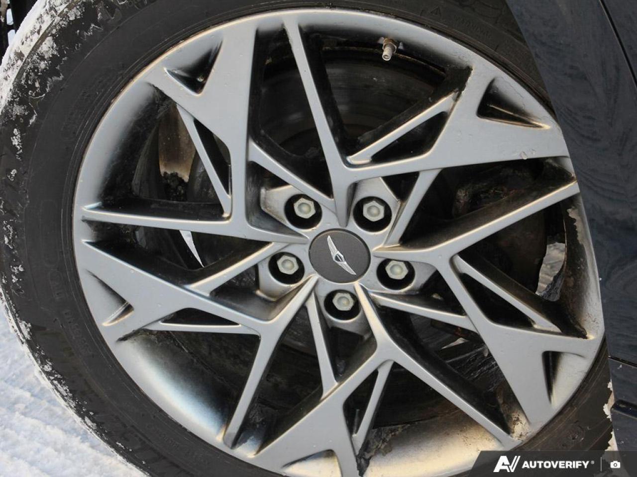 2022 Genesis GV70 2.5T Advanced Plus 4dr All-Wheel Drive Photo4