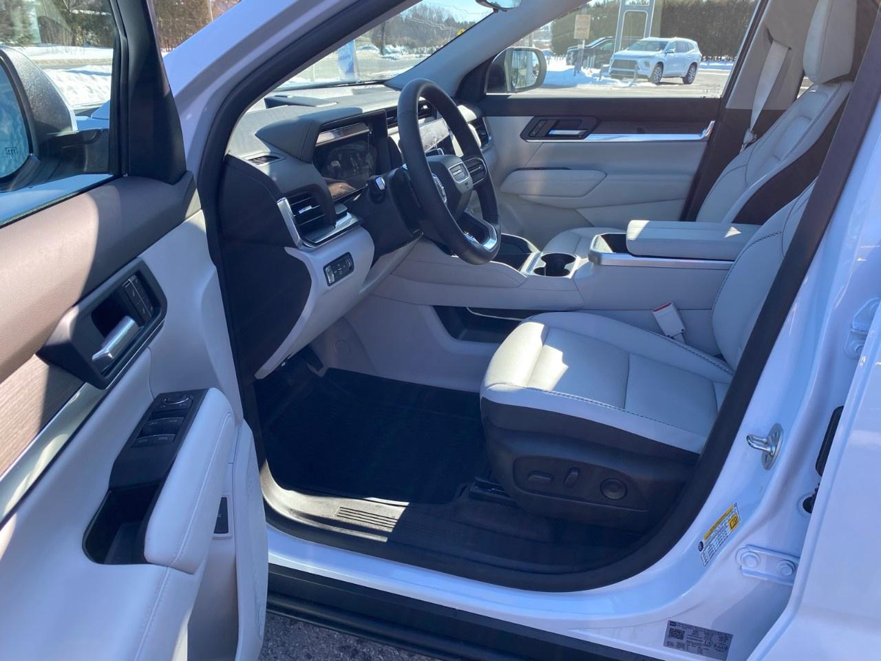 2026 GMC Terrain AWD Denali Photo