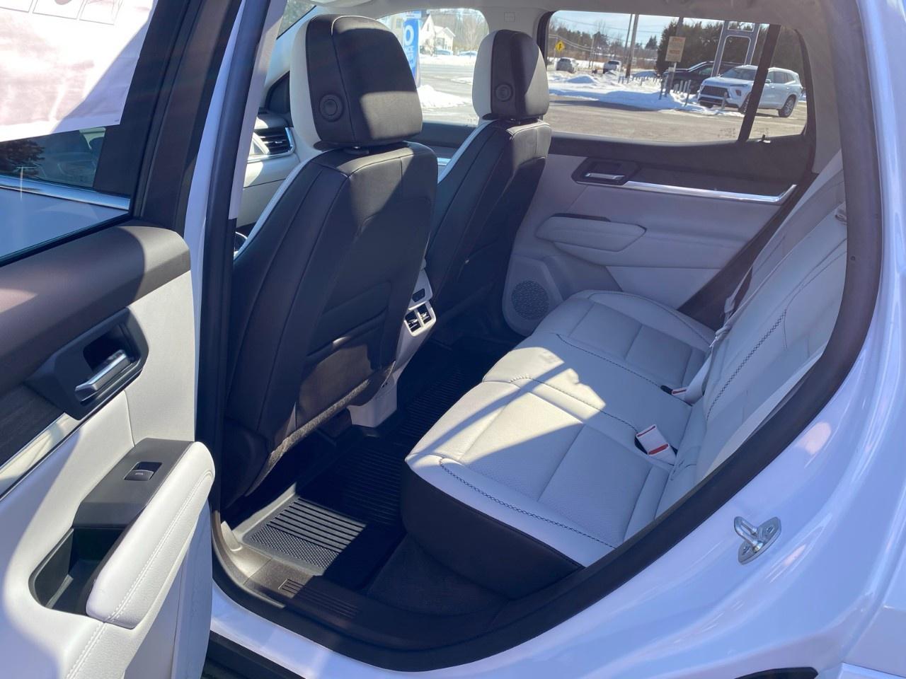 2026 GMC Terrain AWD Denali Photo