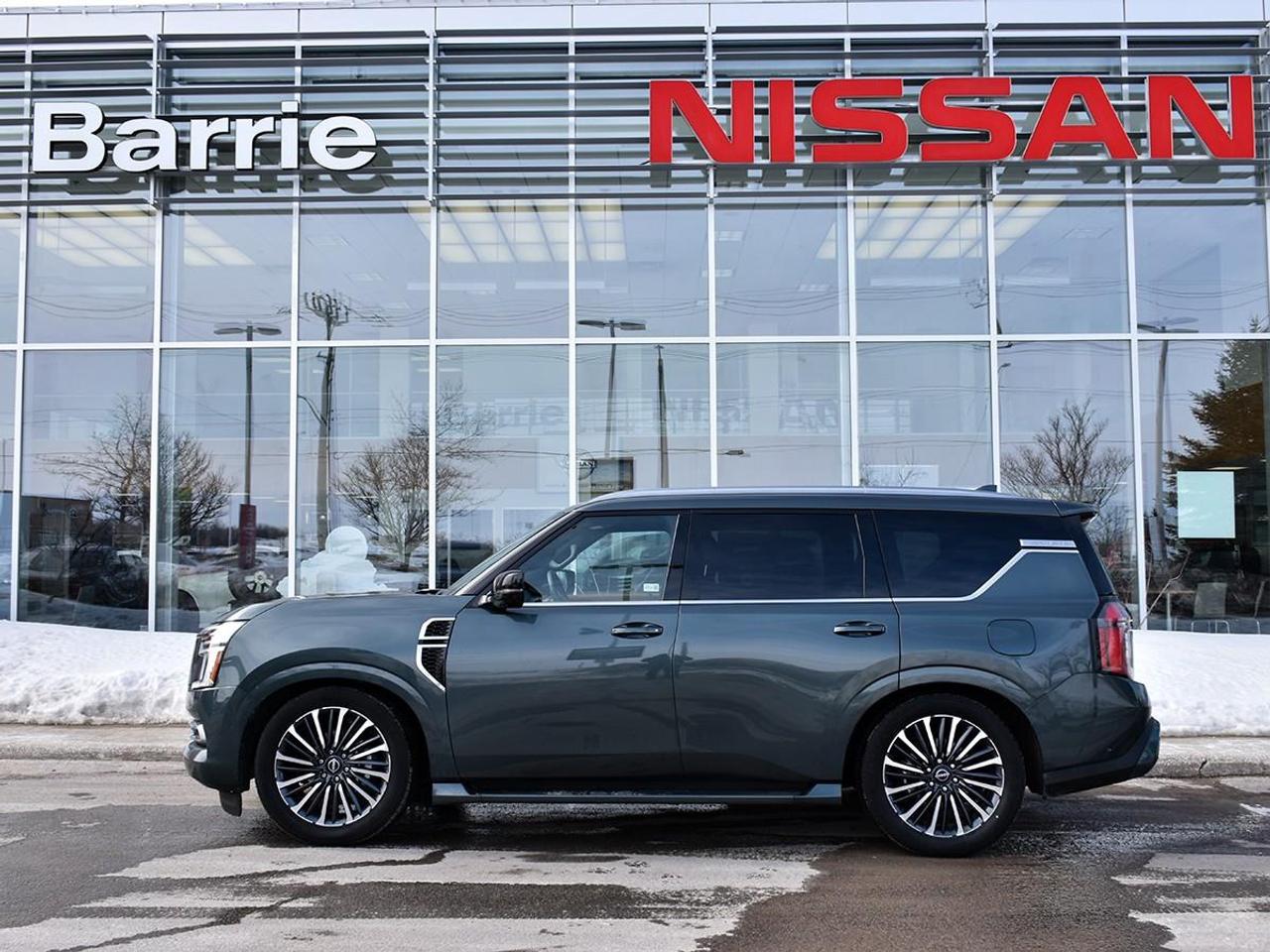 2025 Nissan Armada Platinum Reserve 4dr 4x4 Photo3