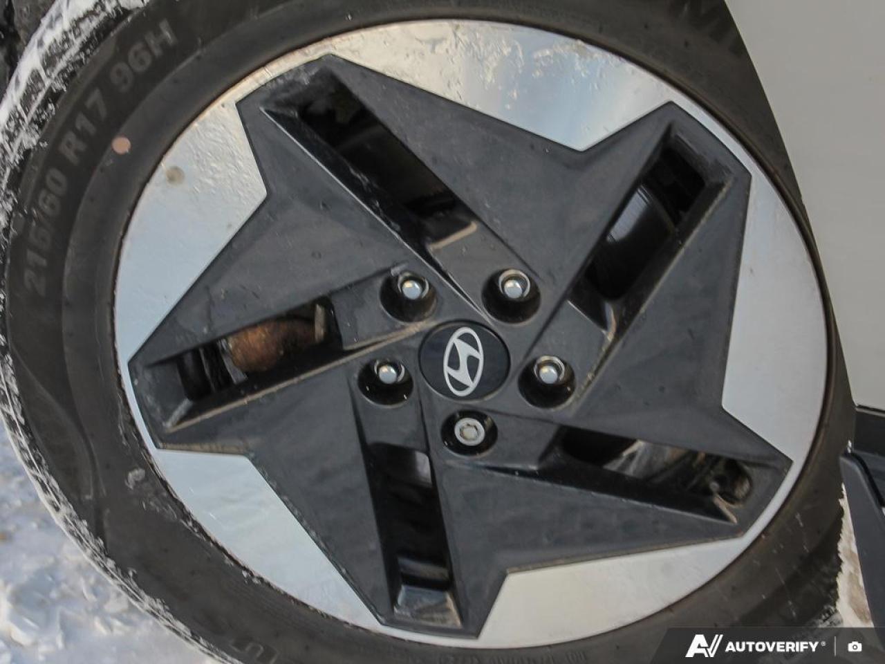 2025 Hyundai KONA electric Ultimate w/Two-Tone Exterior 4dr Front-Wheel Drive Photo