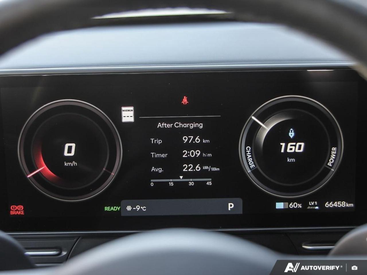 2025 Hyundai KONA electric Ultimate w/Two-Tone Exterior 4dr Front-Wheel Drive Photo