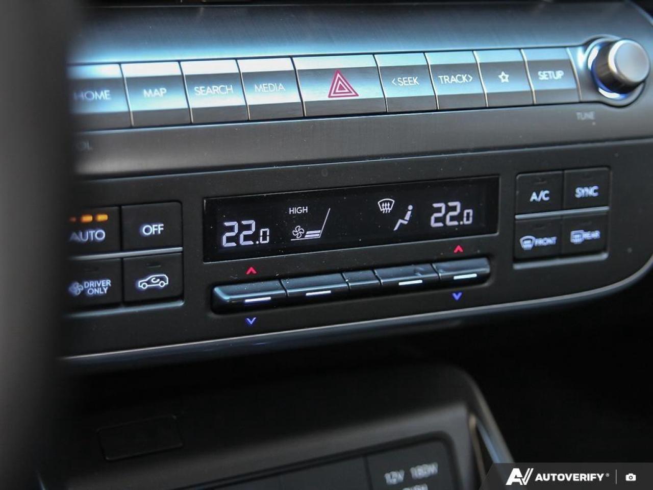 2025 Hyundai KONA electric Ultimate w/Two-Tone Exterior 4dr Front-Wheel Drive Photo