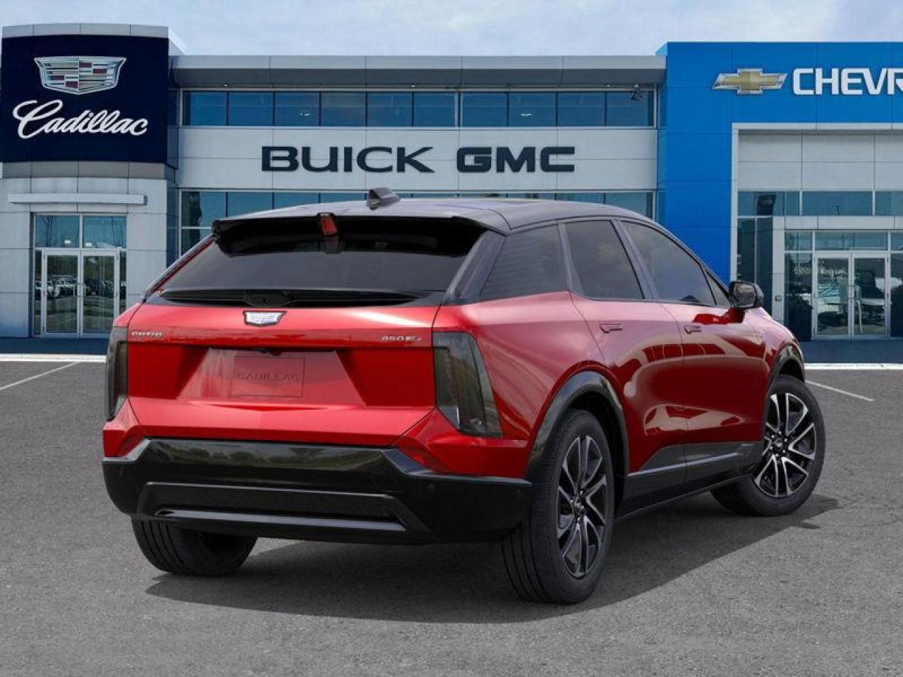 2026 Cadillac OPTIQ Sport 4dr Photo3