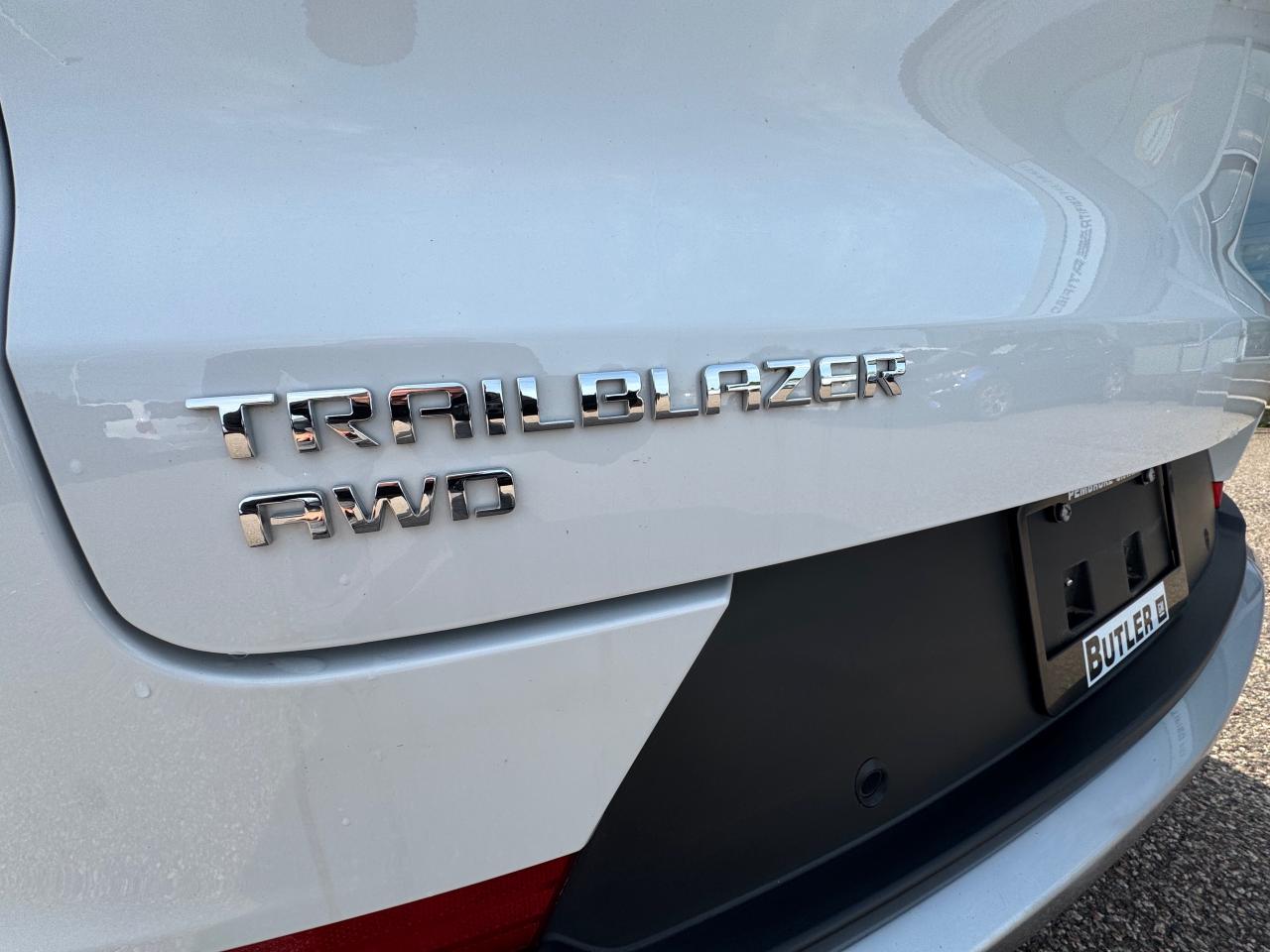 2023 Chevrolet TrailBlazer LT All-Wheel Drive Photo