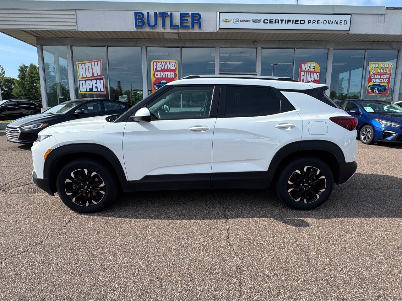 2023 Chevrolet TrailBlazer LT All-Wheel Drive Photo