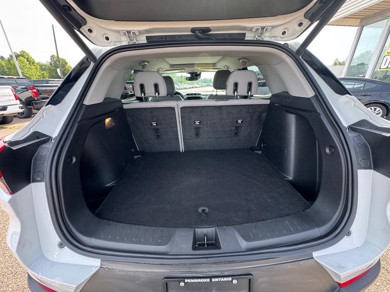 2023 Chevrolet TrailBlazer LT All-Wheel Drive Photo