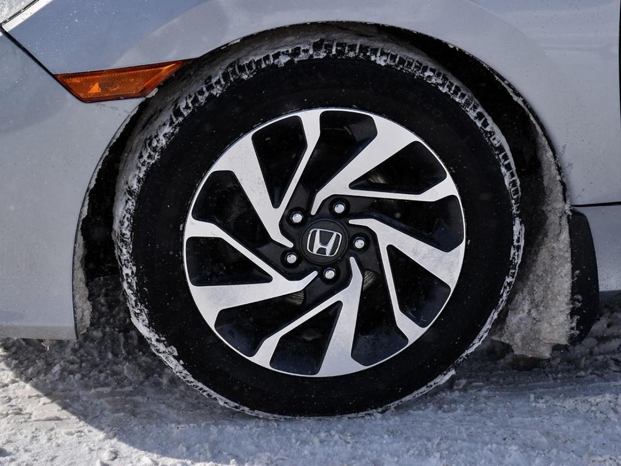 2018 Honda Civic EX (CVT) 4dr Sedan Photo