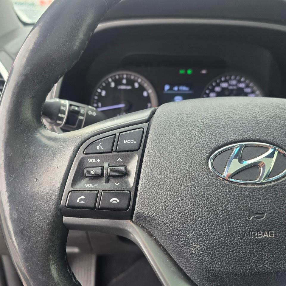 2019 Hyundai Tucson Luxury AWD Photo