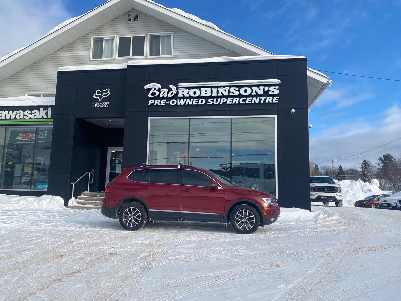 2019 Volkswagen Tiguan Comfortline 4dr All-wheel Drive 4MOTION Photo1