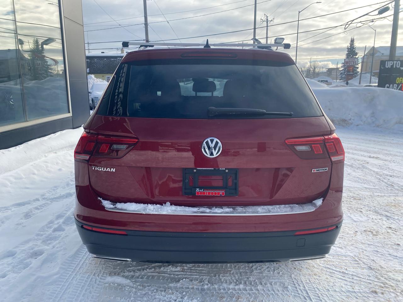 2019 Volkswagen Tiguan Comfortline 4dr All-wheel Drive 4MOTION Photo