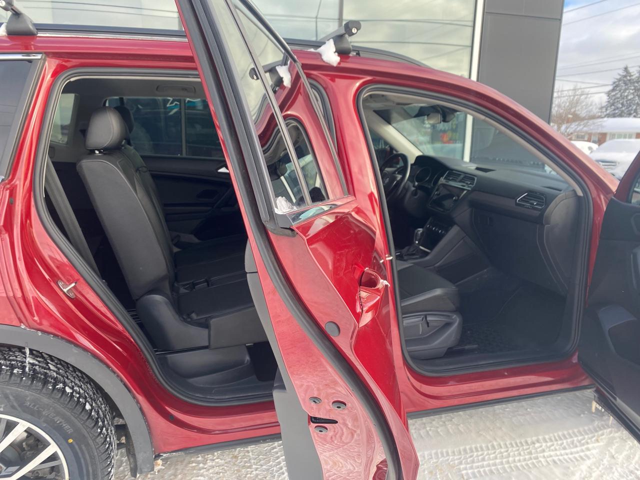 2019 Volkswagen Tiguan Comfortline 4dr All-wheel Drive 4MOTION Photo
