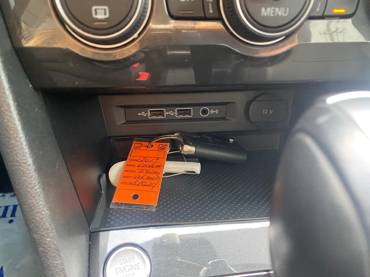 2019 Volkswagen Tiguan Comfortline 4dr All-wheel Drive 4MOTION Photo