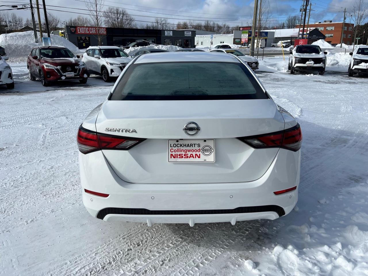 2020 Nissan Sentra S (M6) 4dr Sedan Photo