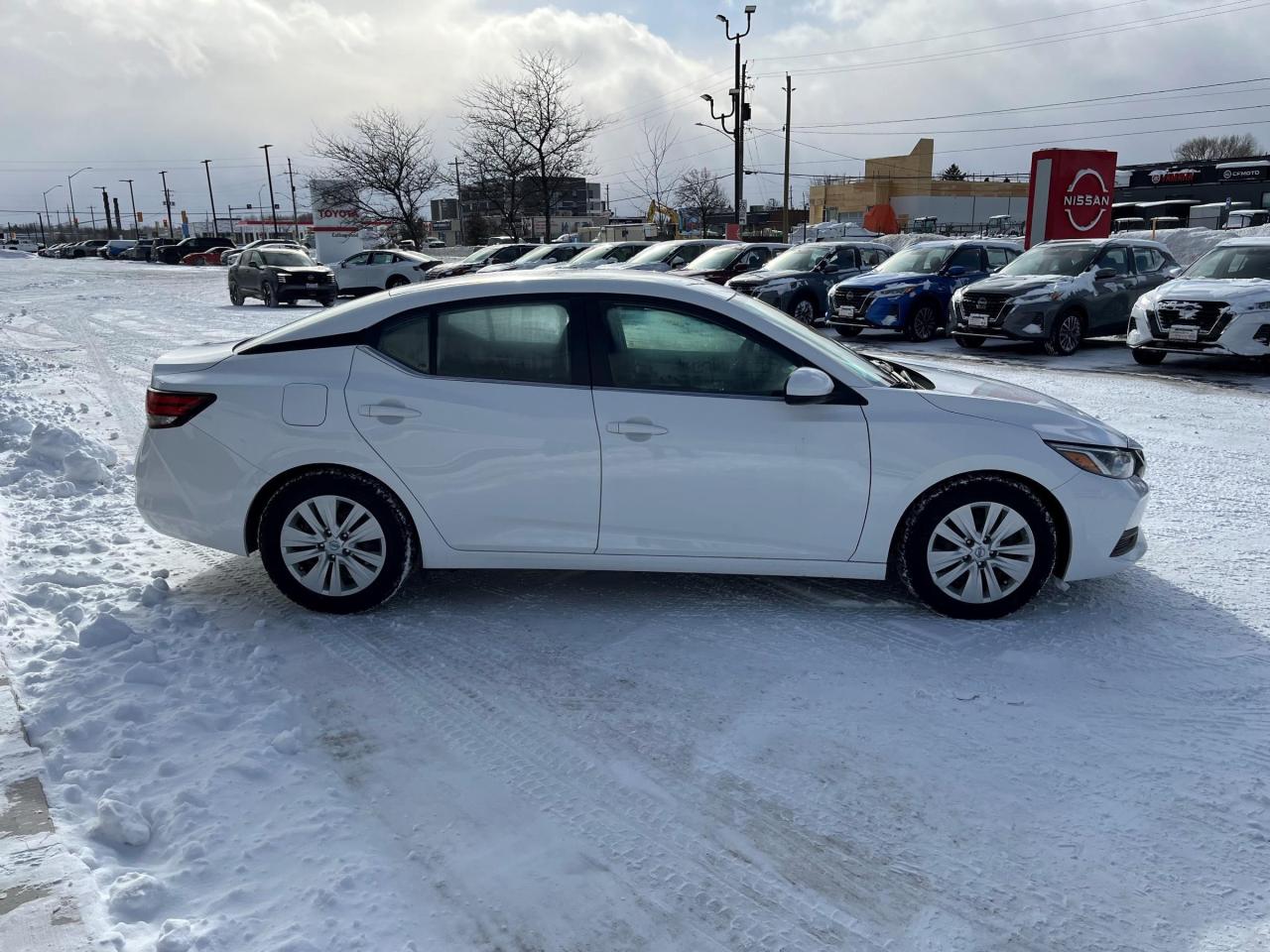 2020 Nissan Sentra S (M6) 4dr Sedan Photo