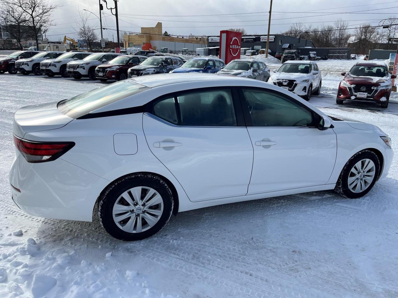 2020 Nissan Sentra S (M6) 4dr Sedan Photo