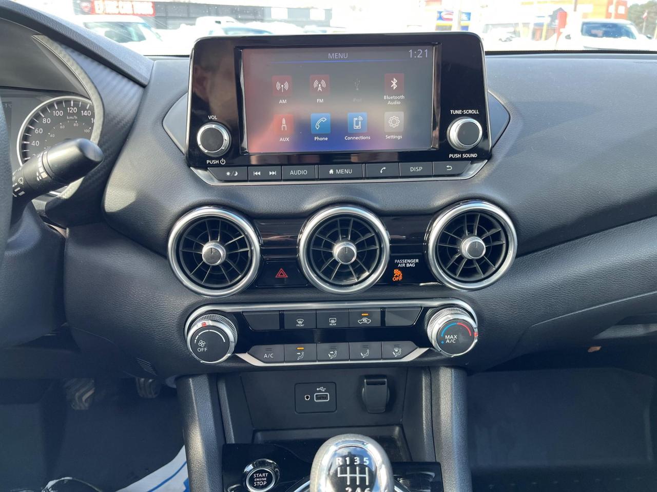 2020 Nissan Sentra S (M6) 4dr Sedan Photo