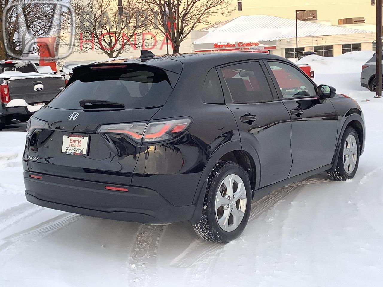 2023 Honda HR-V LX 4dr All-Wheel Drive Photo4