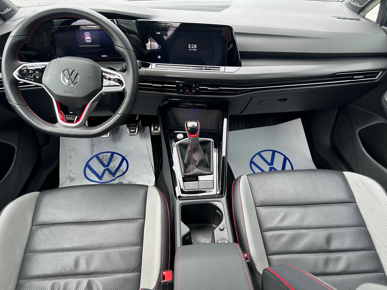 2024 Volkswagen Golf GTI 380 Performance 4dr Hatchback Photo